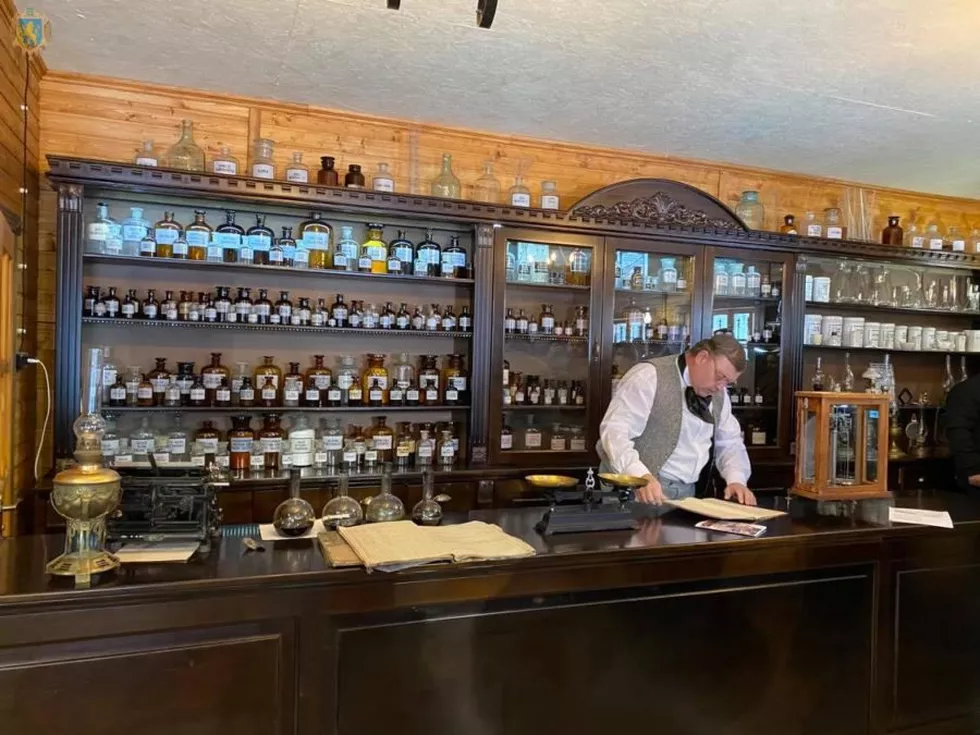 travel program image