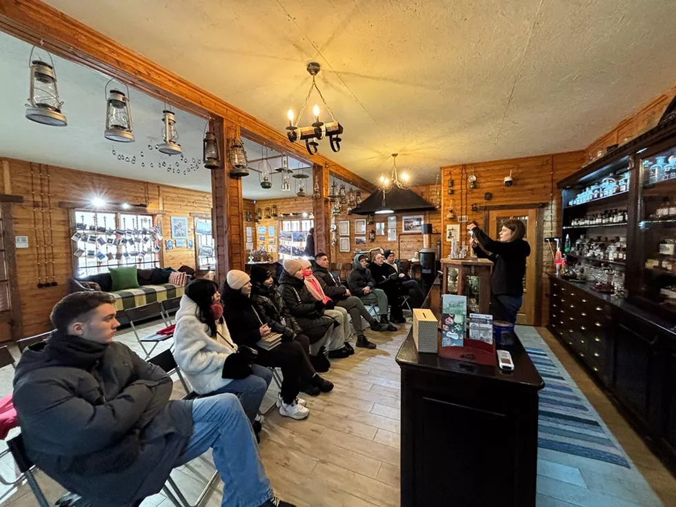 travel program image