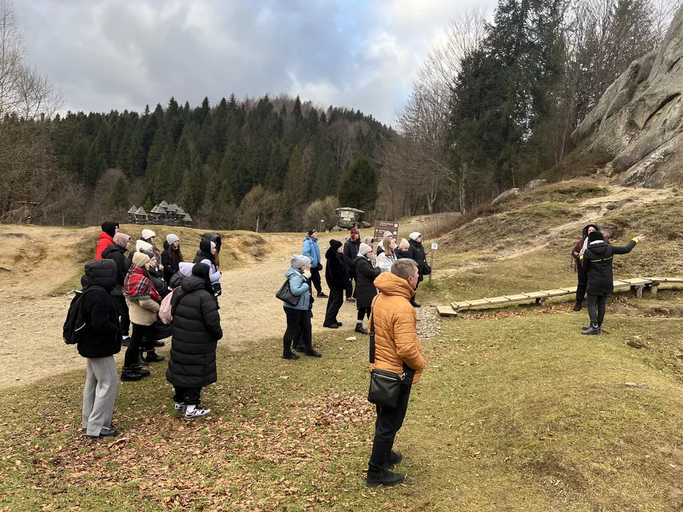 travel program image