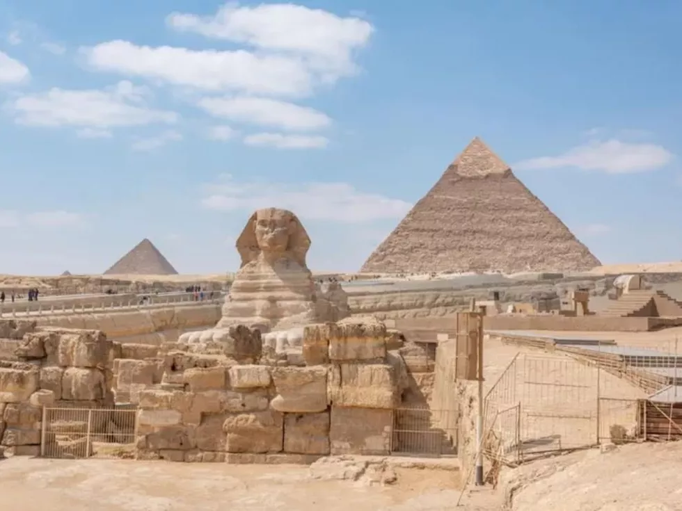 travel program image