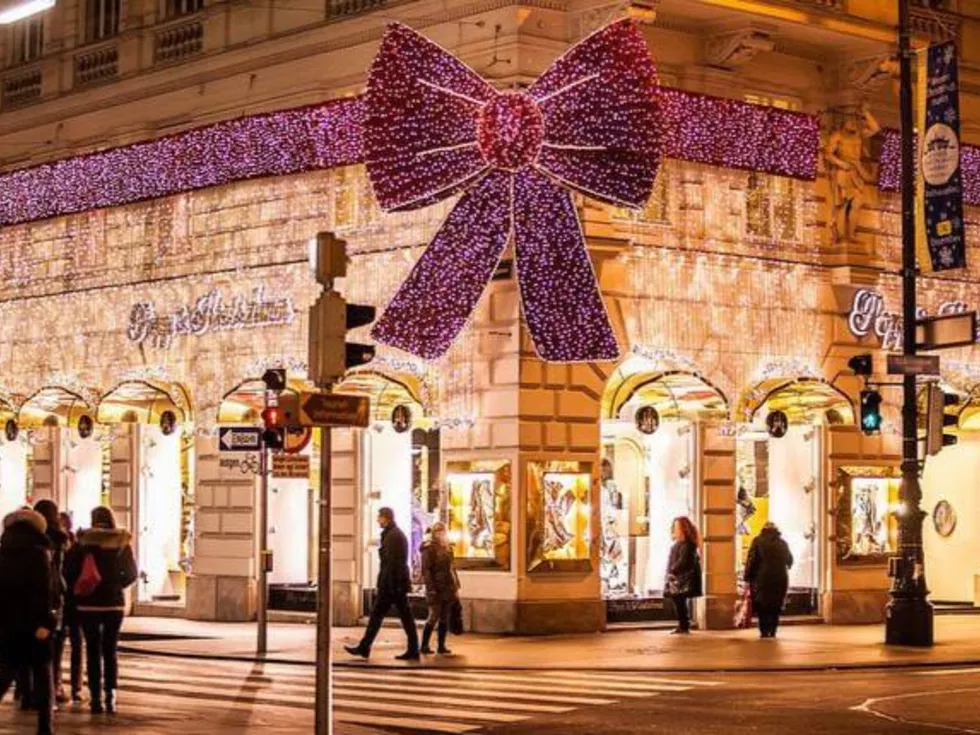 travel program image