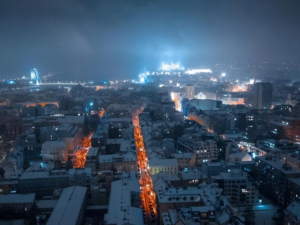 travel program image