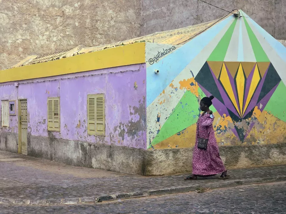 travel program image