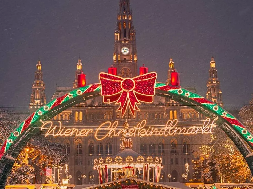 travel program image