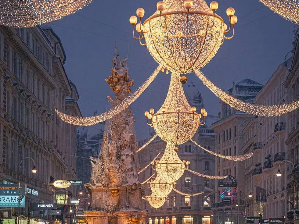 travel program image