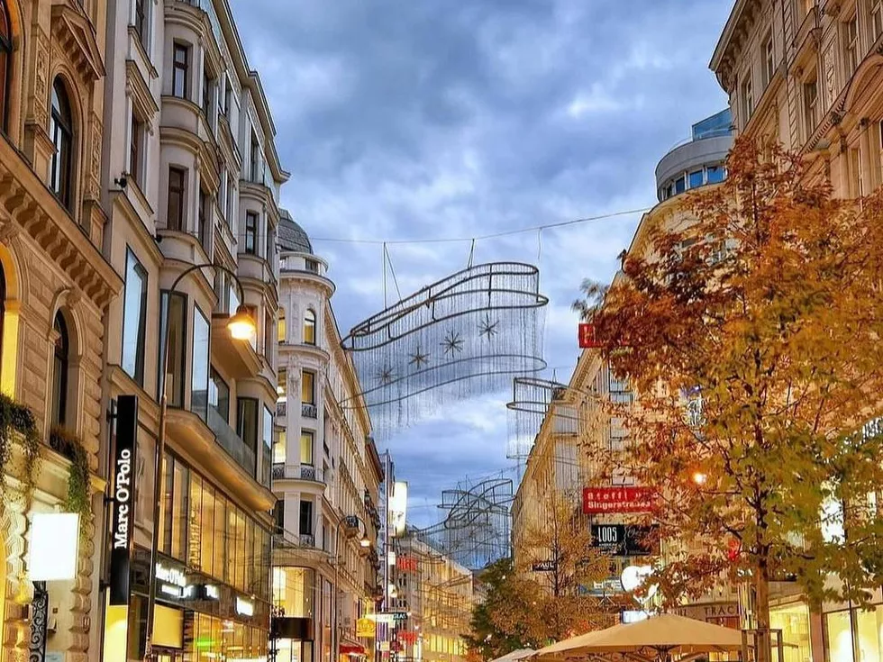 travel program image