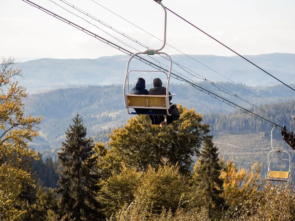 travel program image