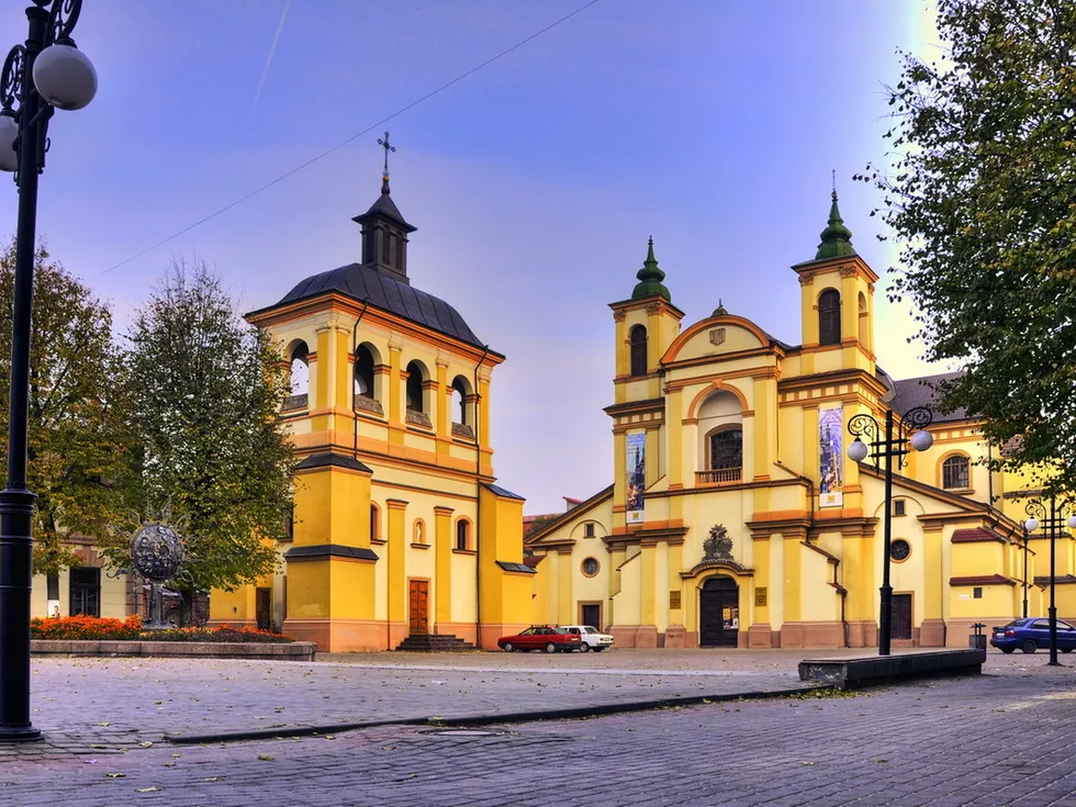 travel program image