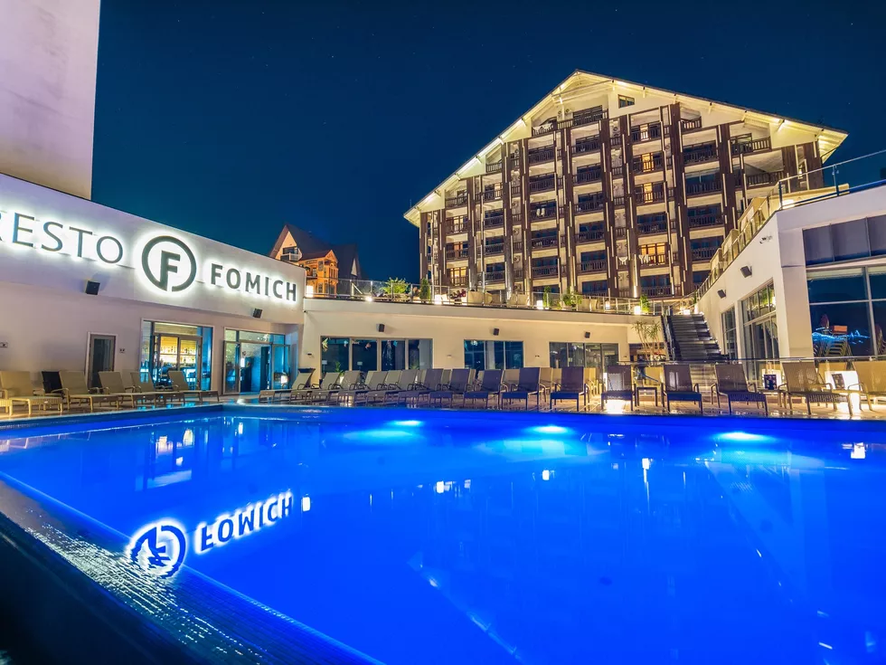 travel program image