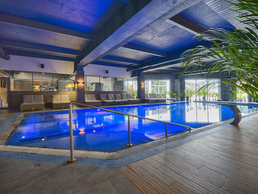 travel program image