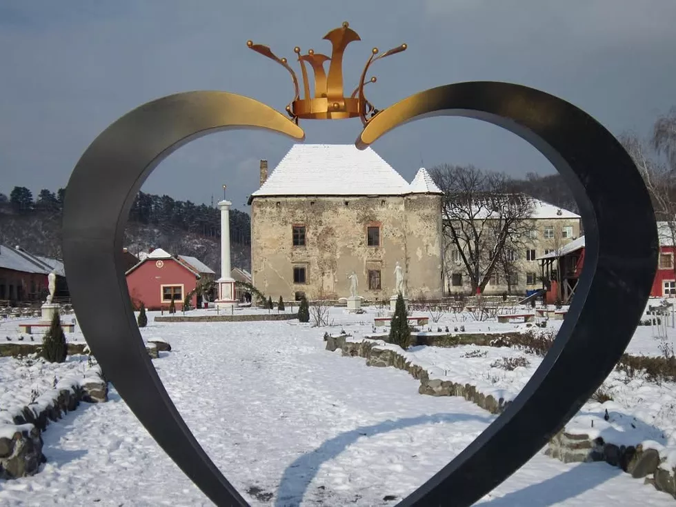 travel program image