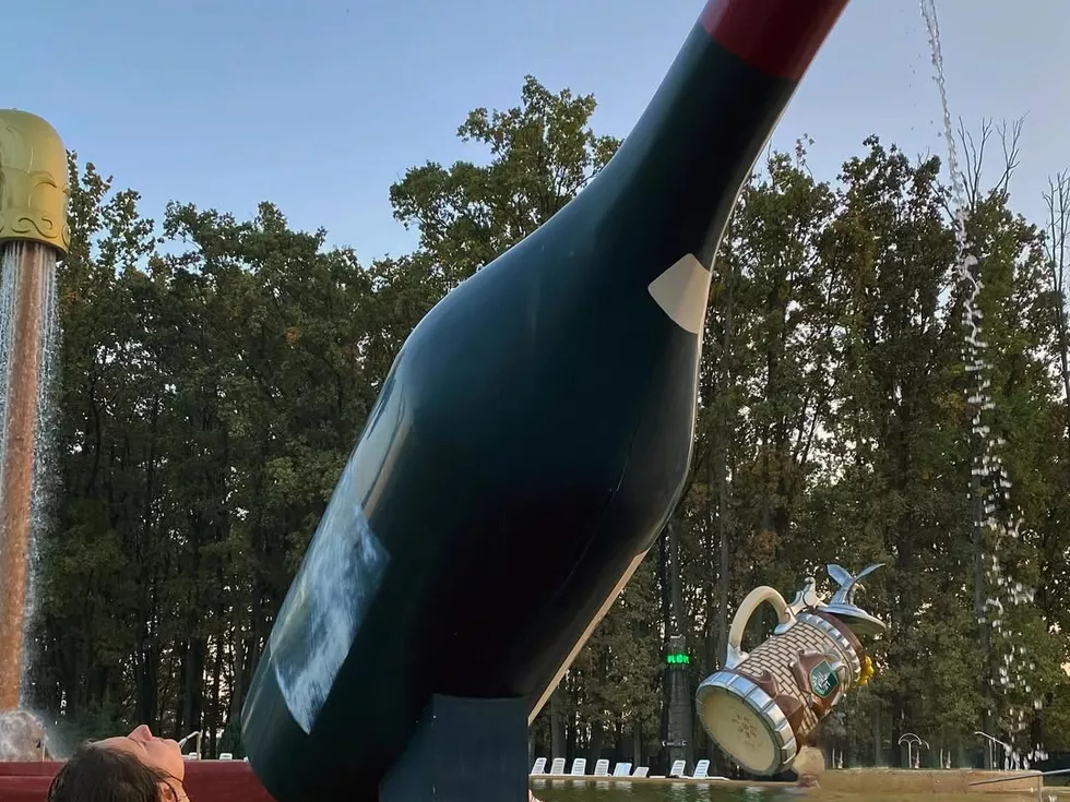 travel program image