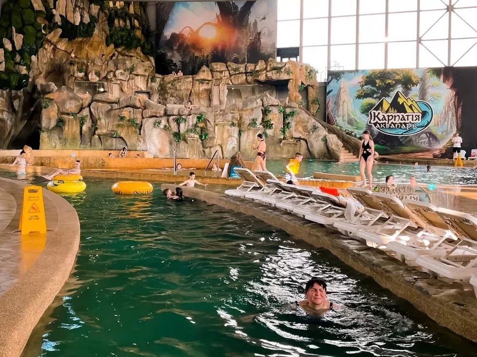 travel program image