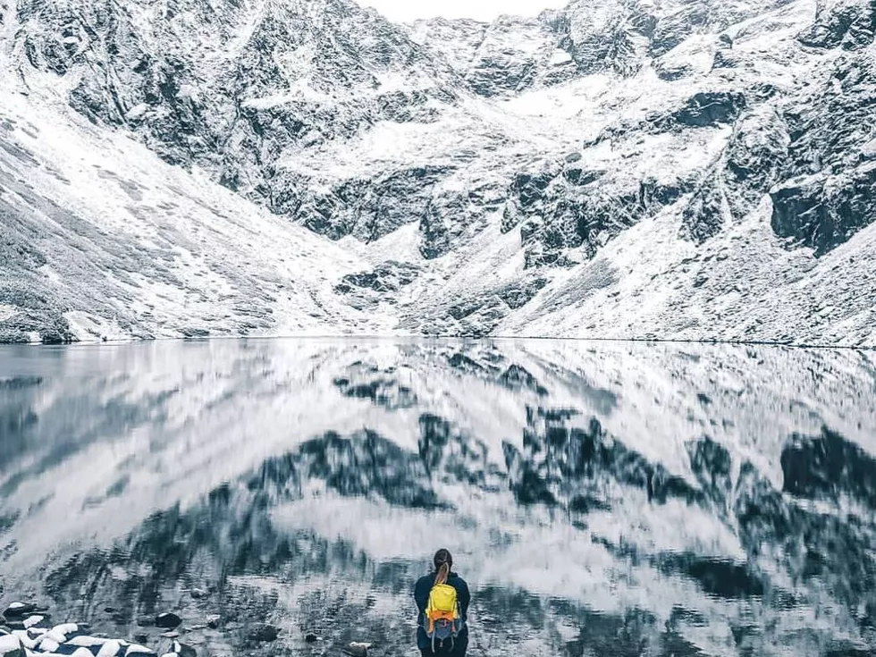 travel program image