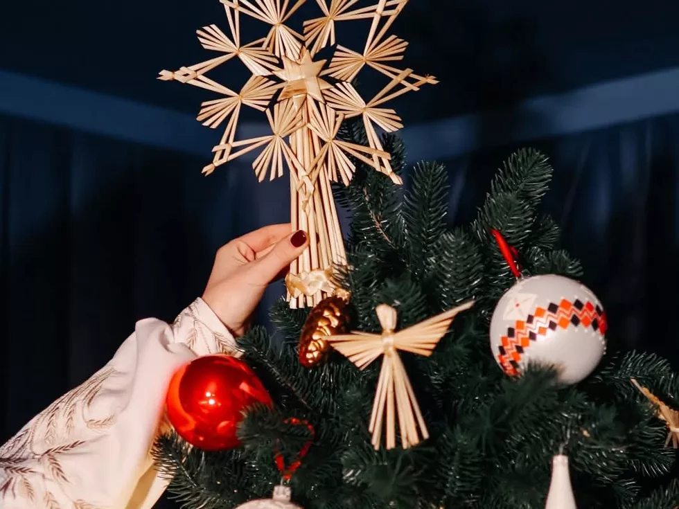 travel program image