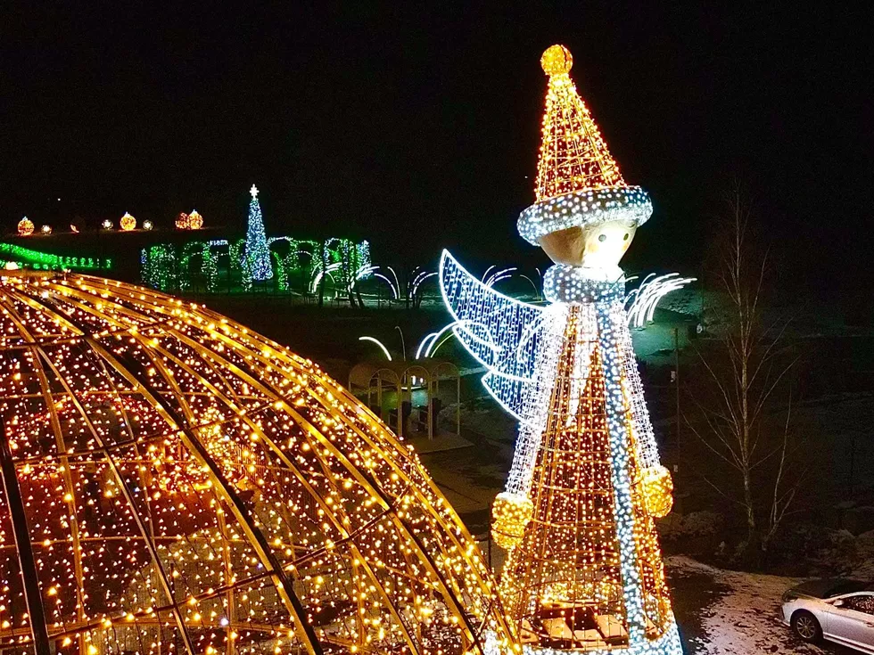 travel program image