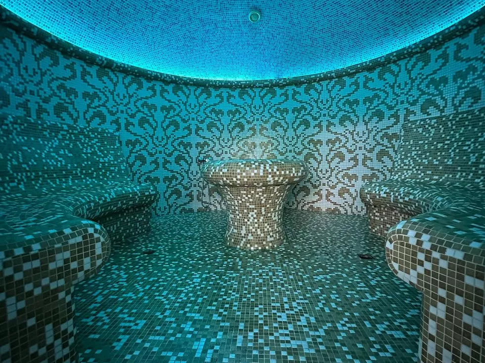 travel program image