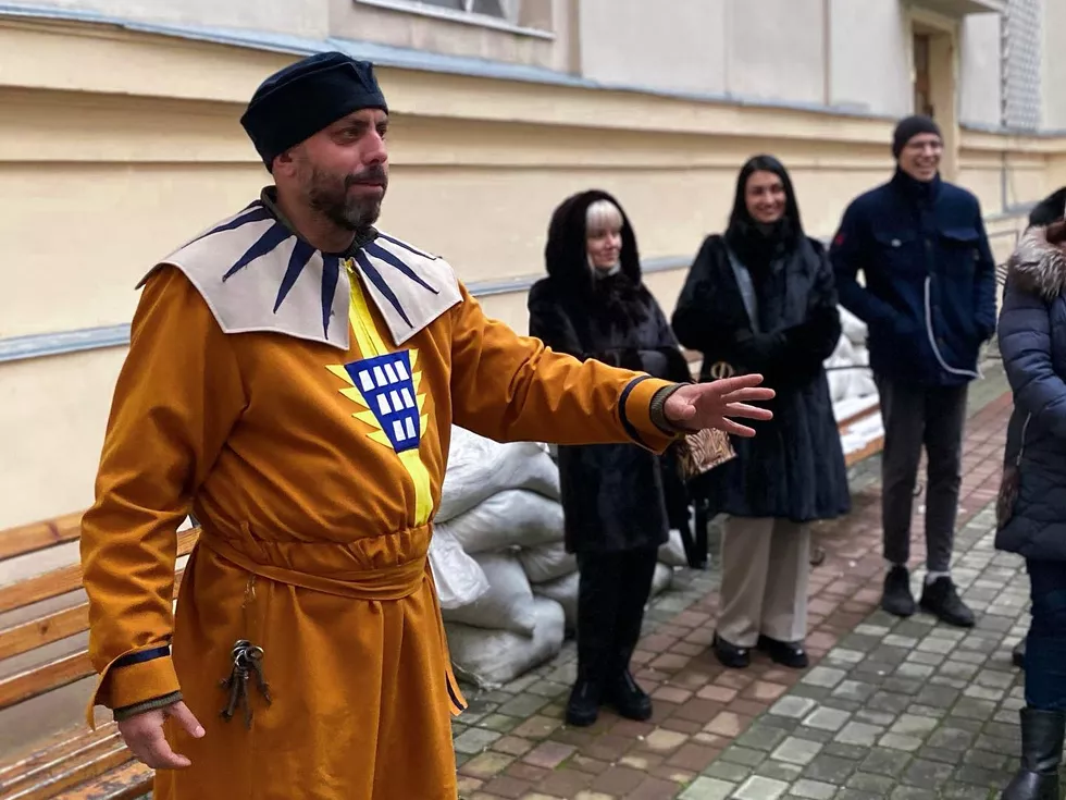 travel program image