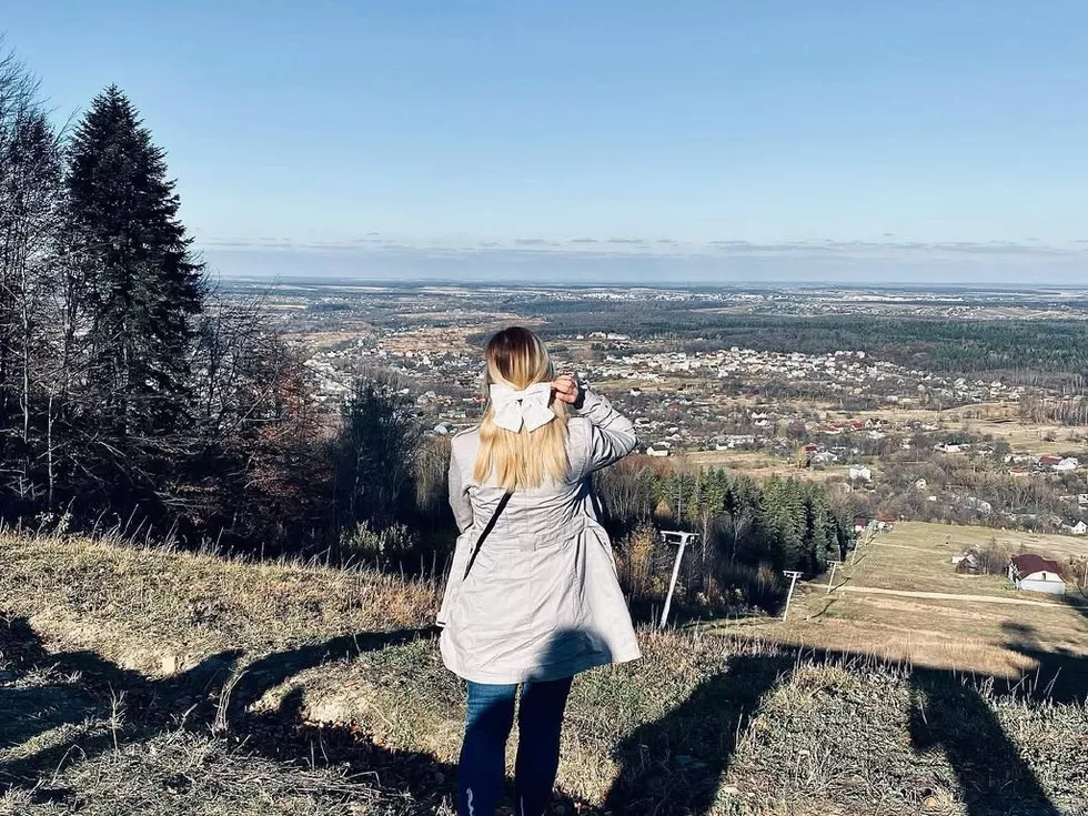 travel program image