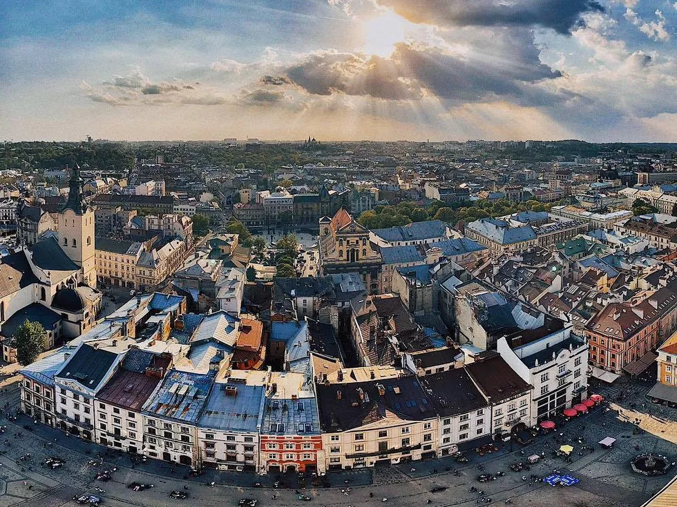 travel program image