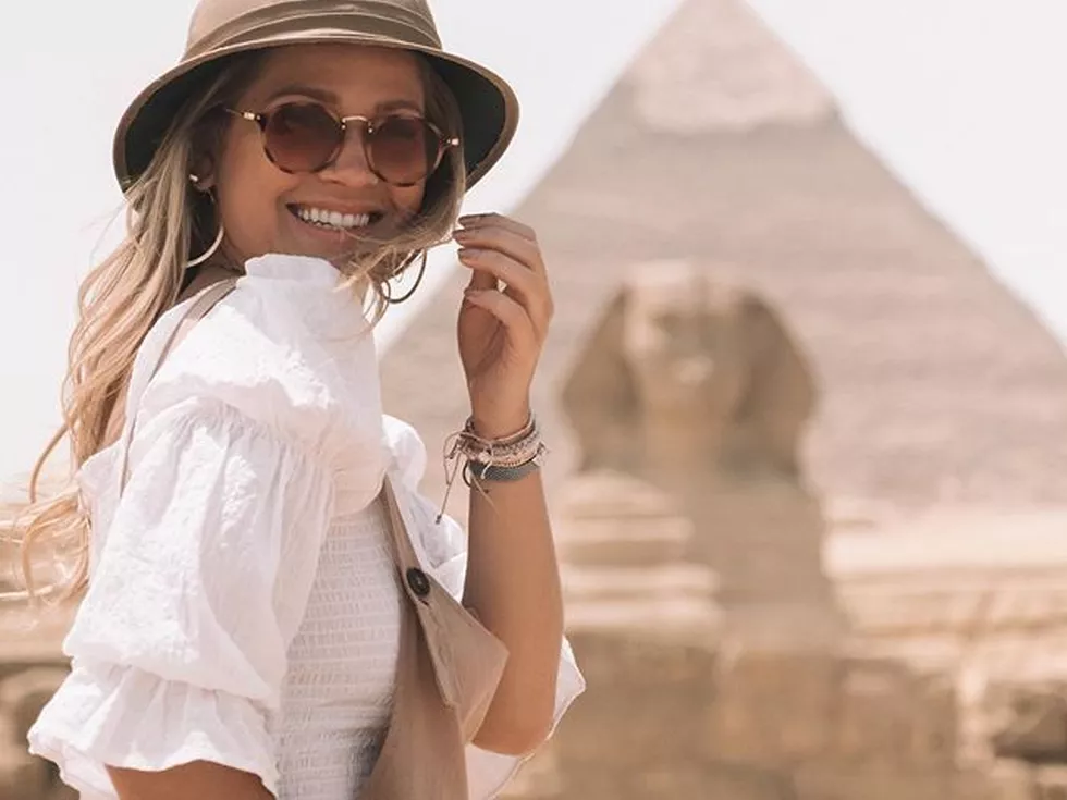 travel program image