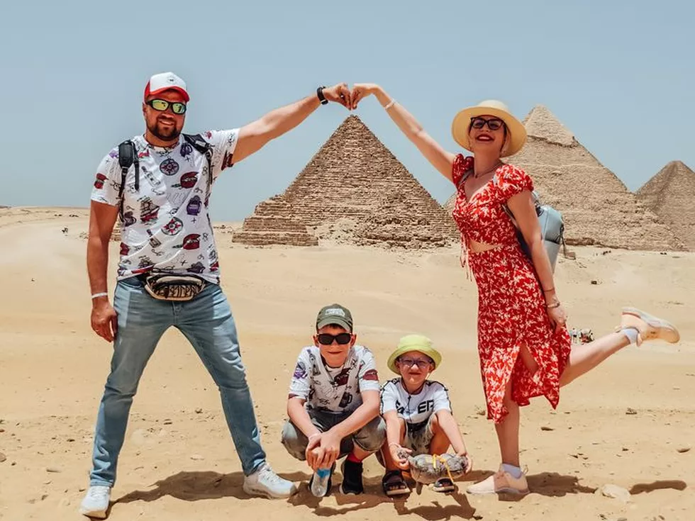 travel program image