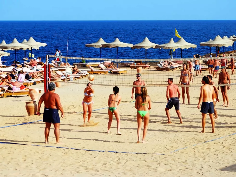 travel program image