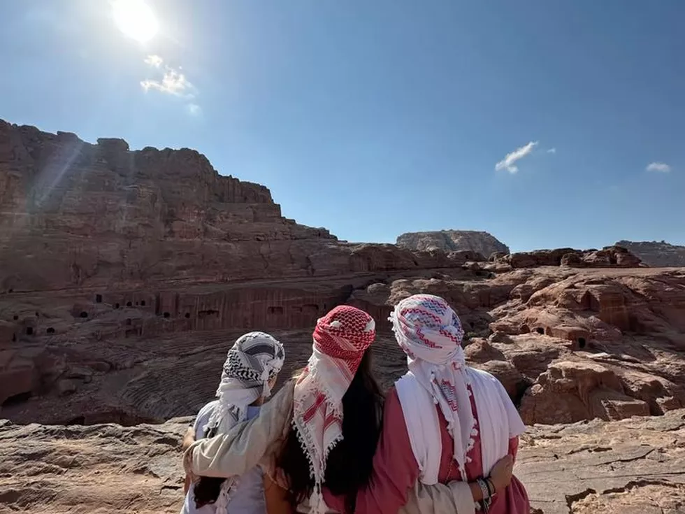 travel program image