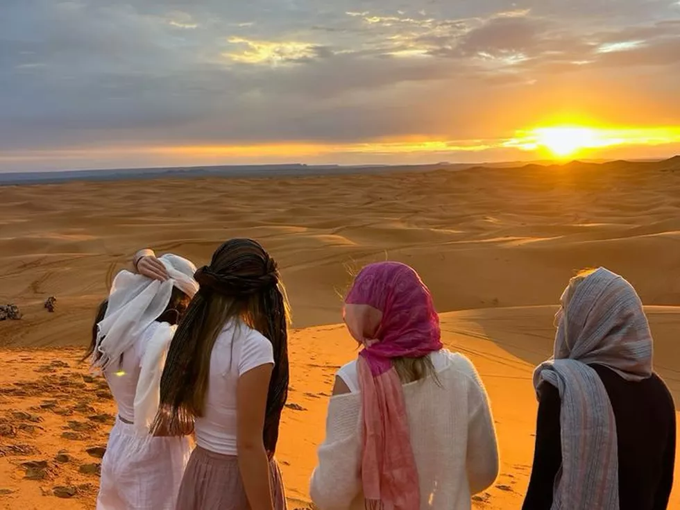 travel program image