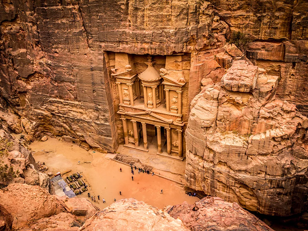 travel program image