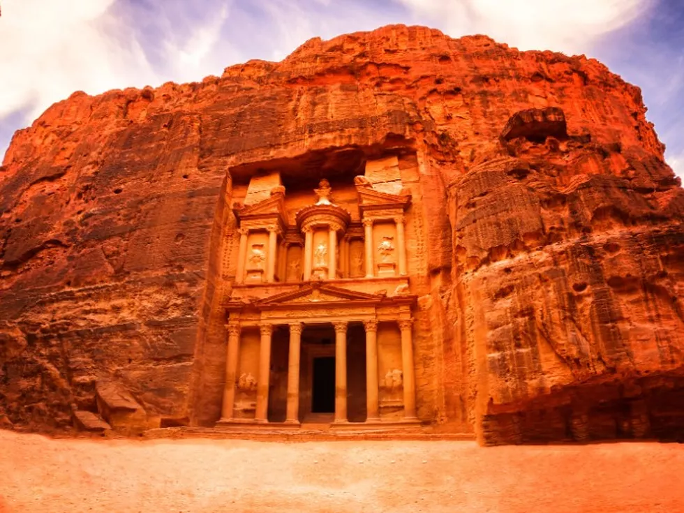 travel program image