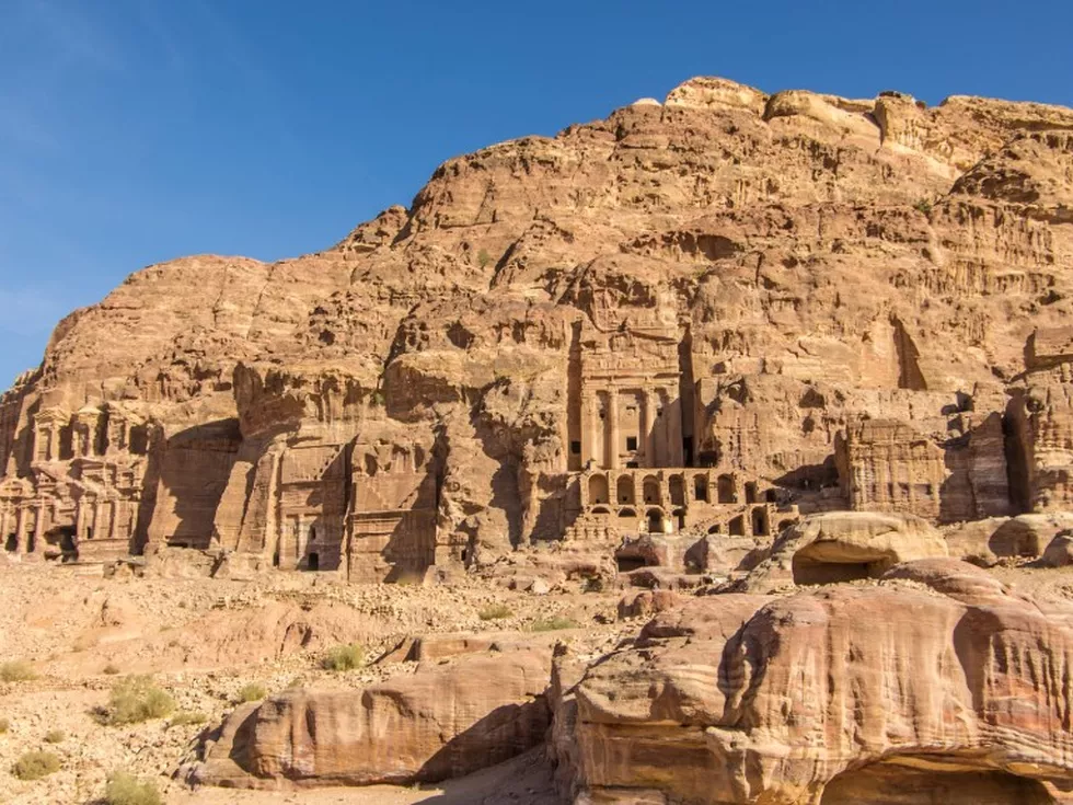 travel program image