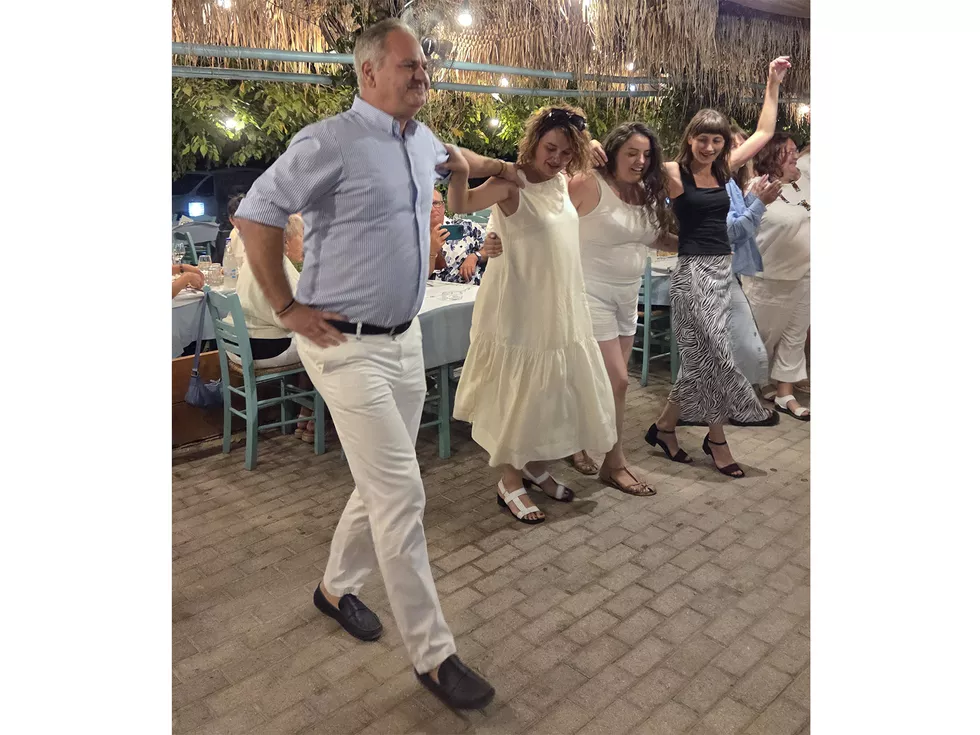 travel program image