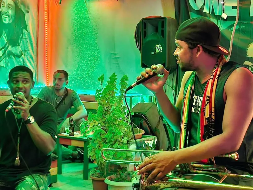 travel program image