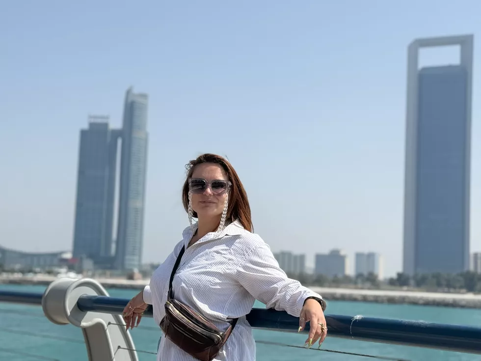 travel program image