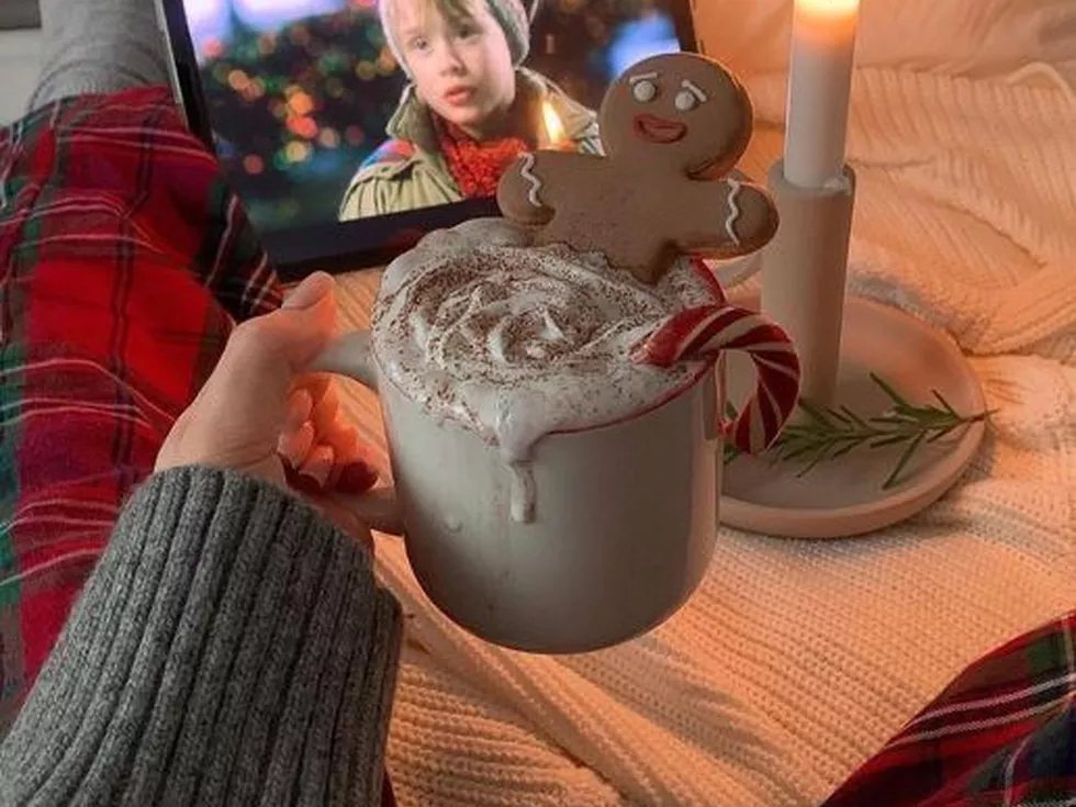 travel program image