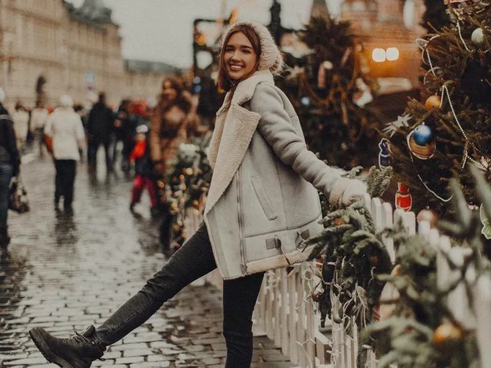 travel program image