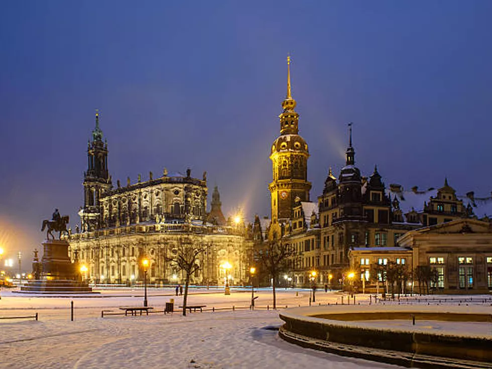 travel program image