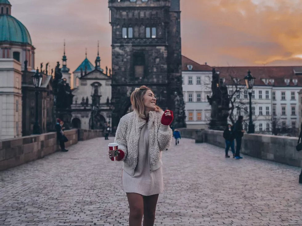 travel program image