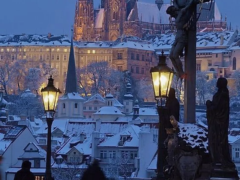 travel program image