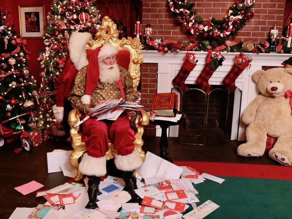 travel program image