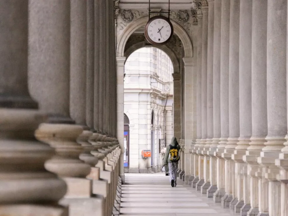 travel program image