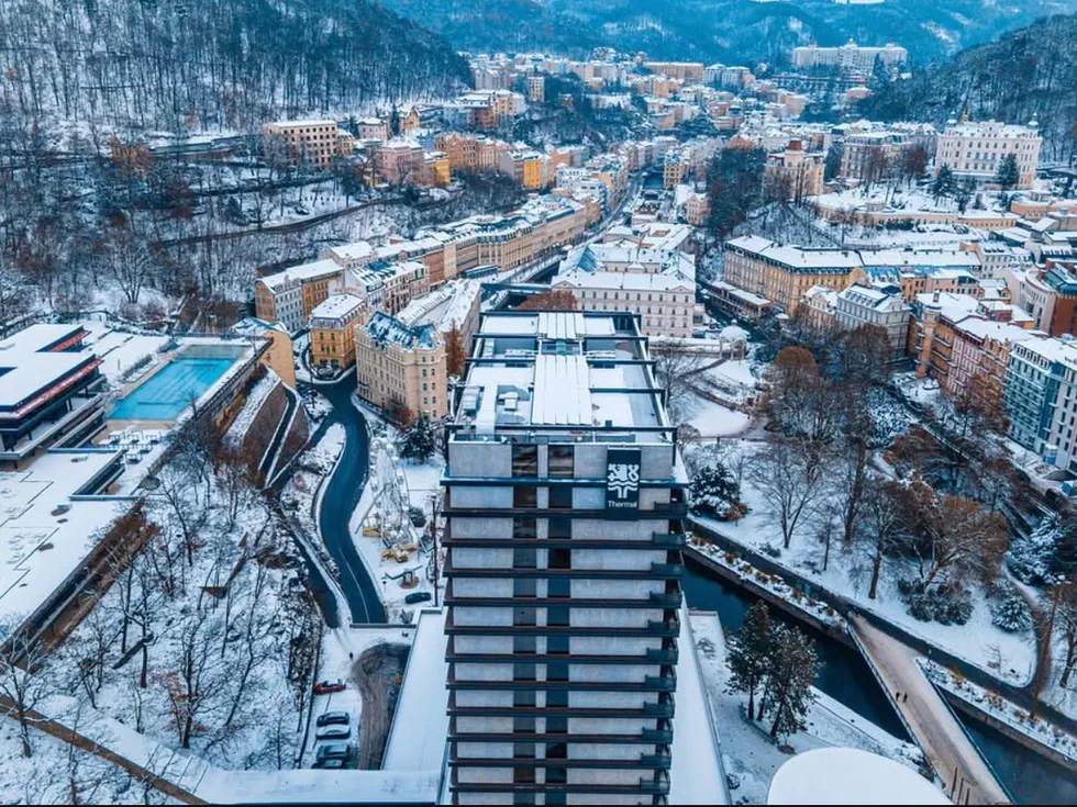 travel program image