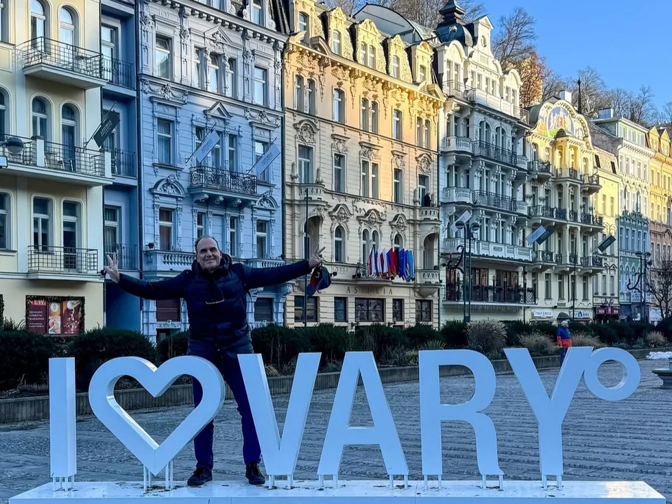 travel program image