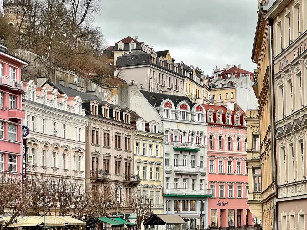 travel program image