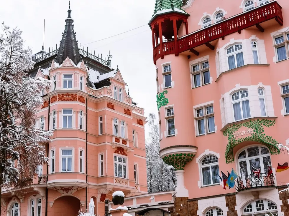 travel program image