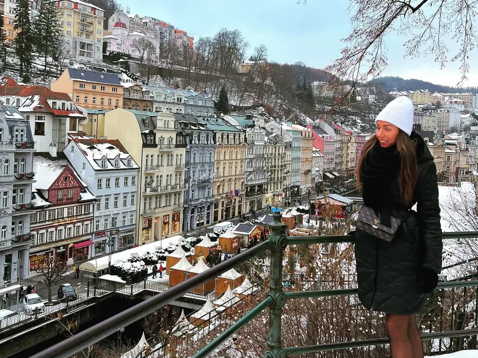 travel program image