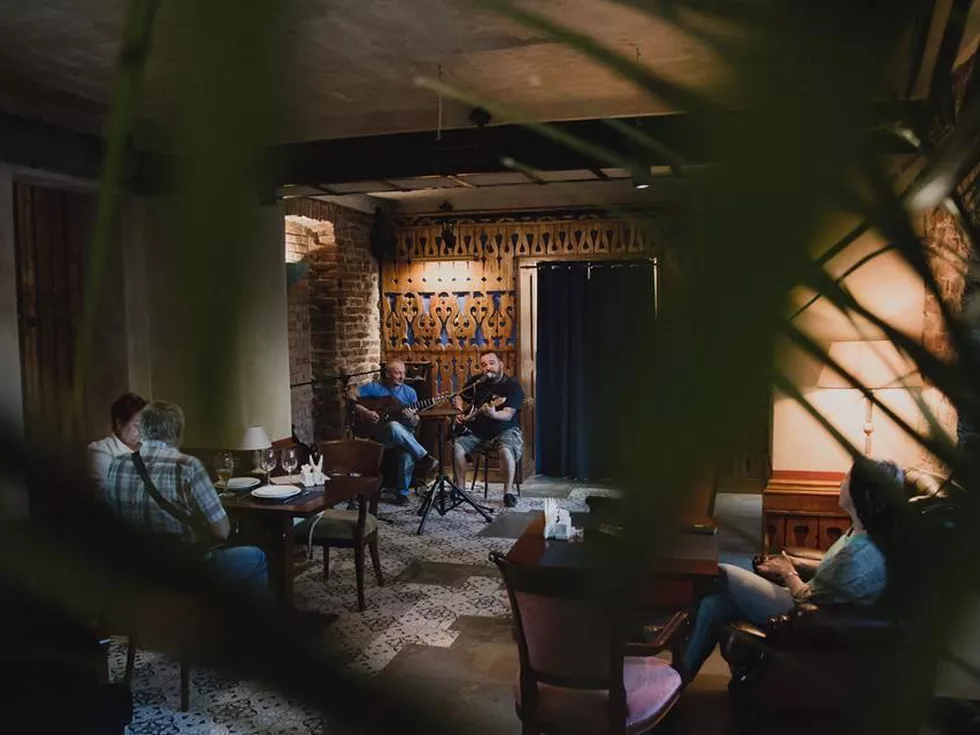 travel program image