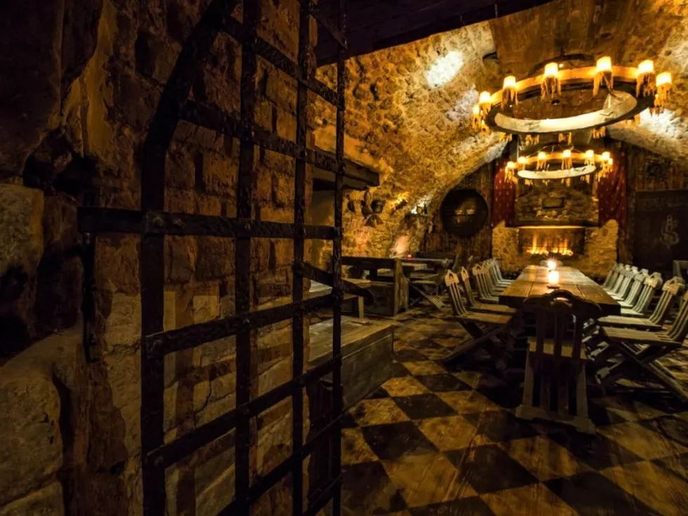 travel program image