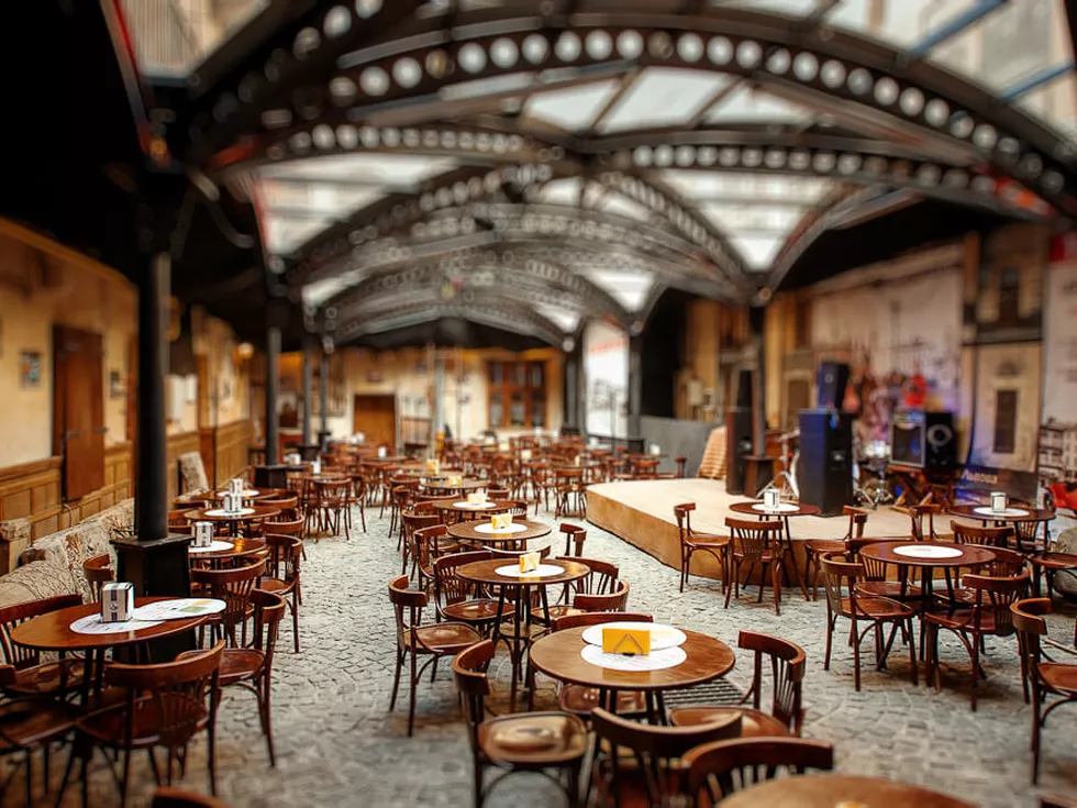 travel program image